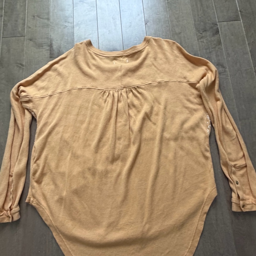 We The Free Peach Button-Up Top - Picture 7 of 7